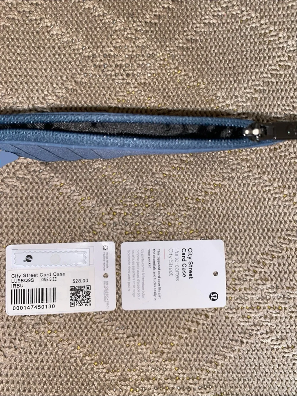 Lululemon wallet